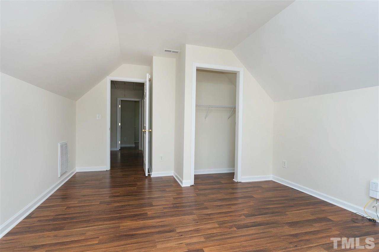 2712 Hope Diamond Court Raleigh, NC 27610 - Photo 25 of 30