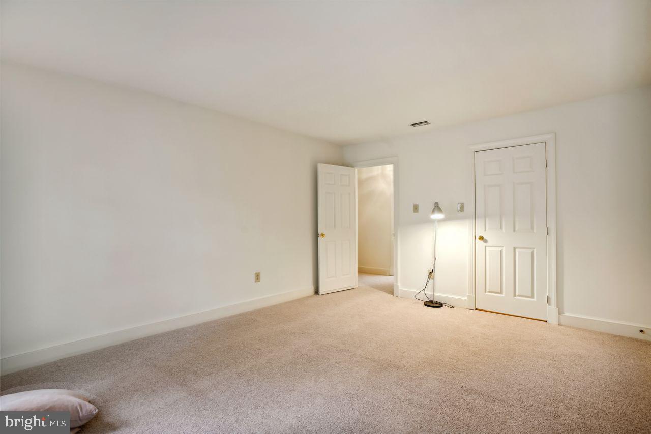 2311 Ridge Tree Court Ellicott City, MD 21042 - Photo 28 of 66 Bedroom #2 View #3 w/Walk-in Closet