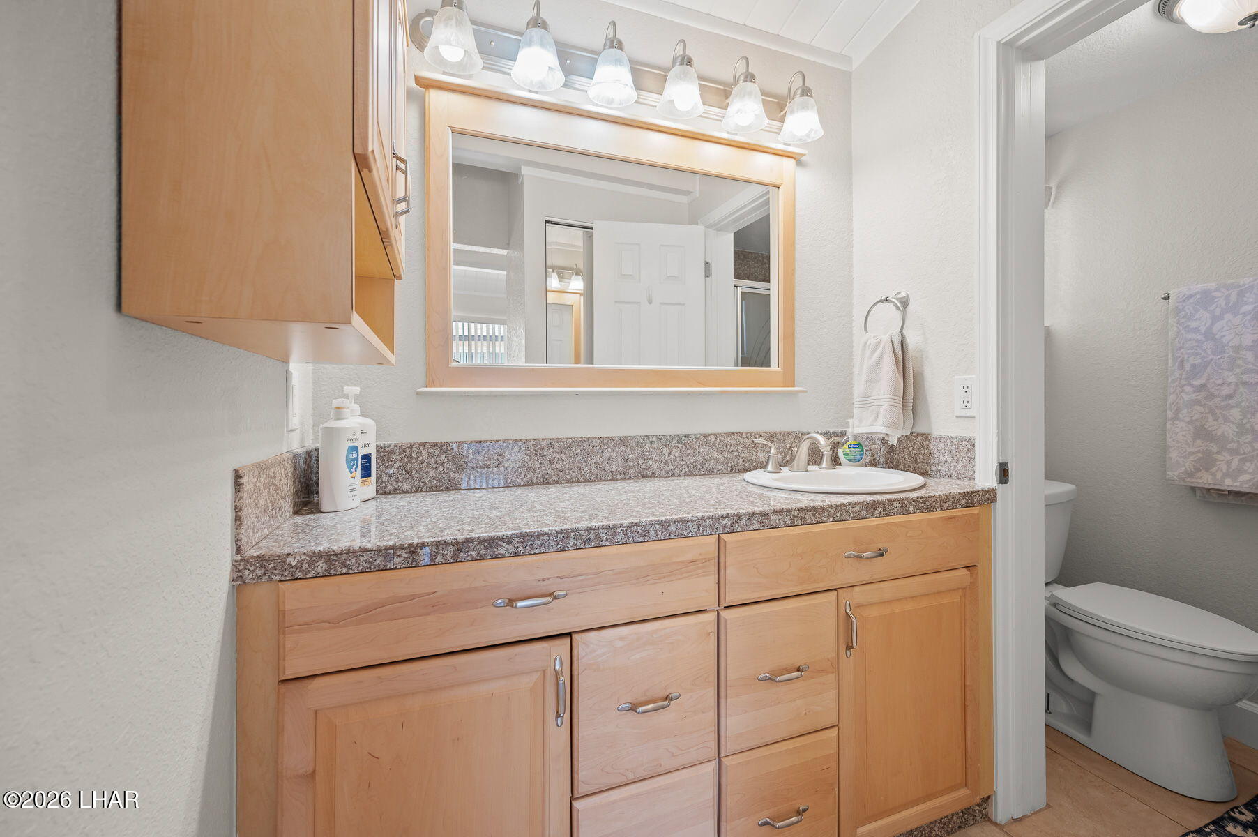 9122 Riverside Drive, Unit 2 Parker, AZ 85344 - Photo 17 of 37 20-web-or-mls-9122 Riverside Dr Parker A