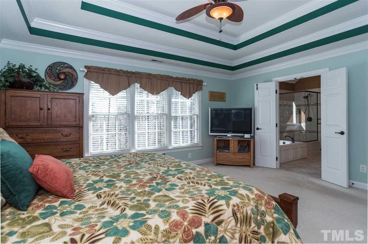 2316 Primrose Valley Court Raleigh, NC 27613 - Photo 16 of 25 Photo 16