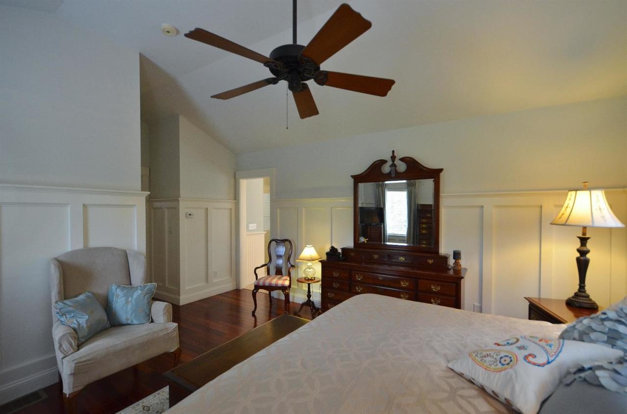 13 Aspen Road Buzzards Bay, MA 02532 - Photo 16 of 29 a bedroom with a bed and furniture