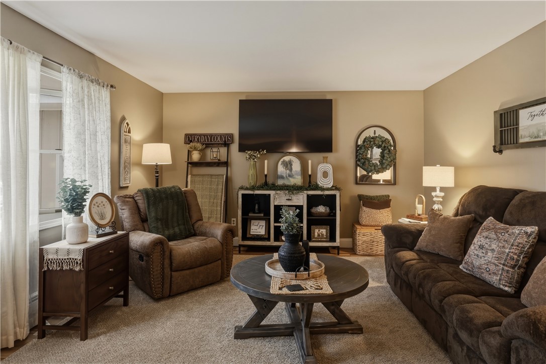 47 Groff Road Big Flats, NY 14845 - Photo 6 of 37