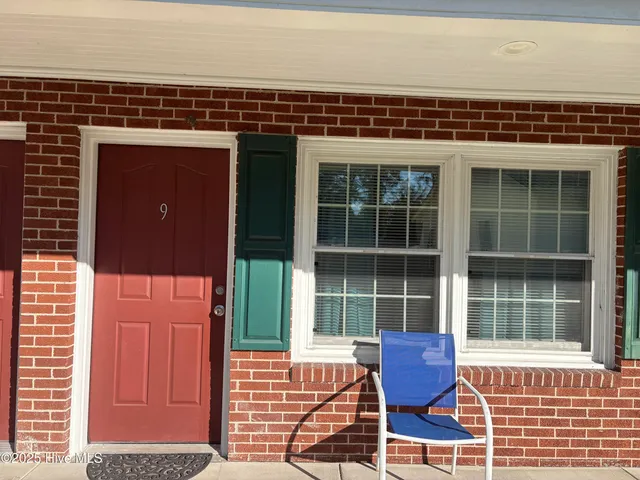 $1,650 | 1914 Trent Boulevard, Unit 9, New Bern, NC 28560