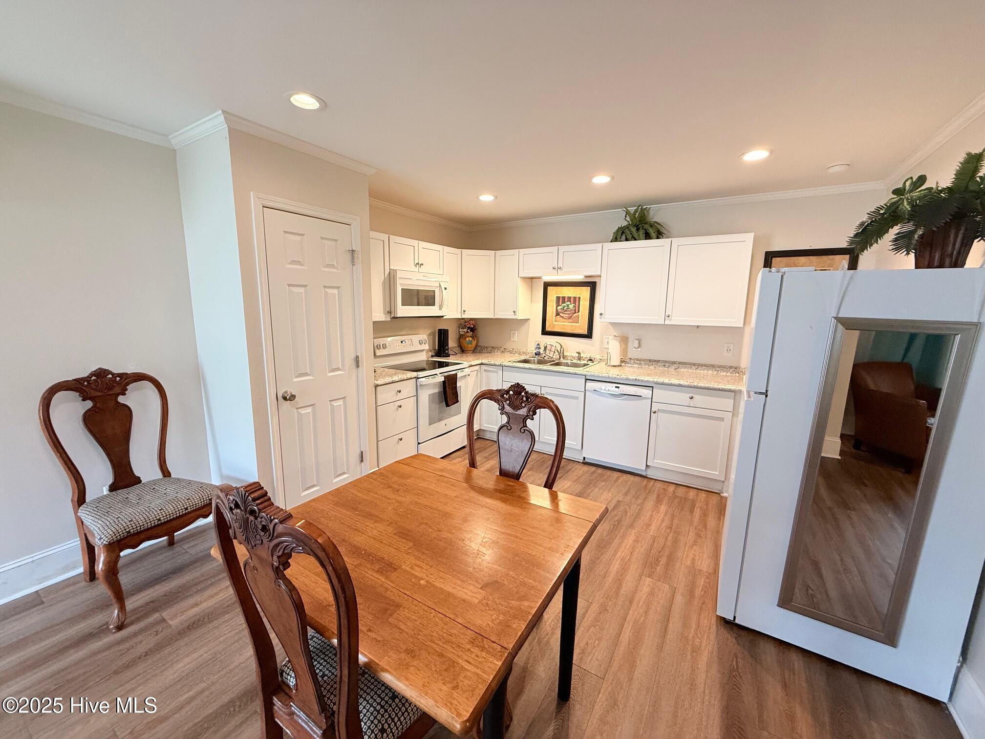 1914 Trent Boulevard, Unit 9 New Bern, NC 28560 - Photo 4 of 10 Kitchen & Dinning room #9