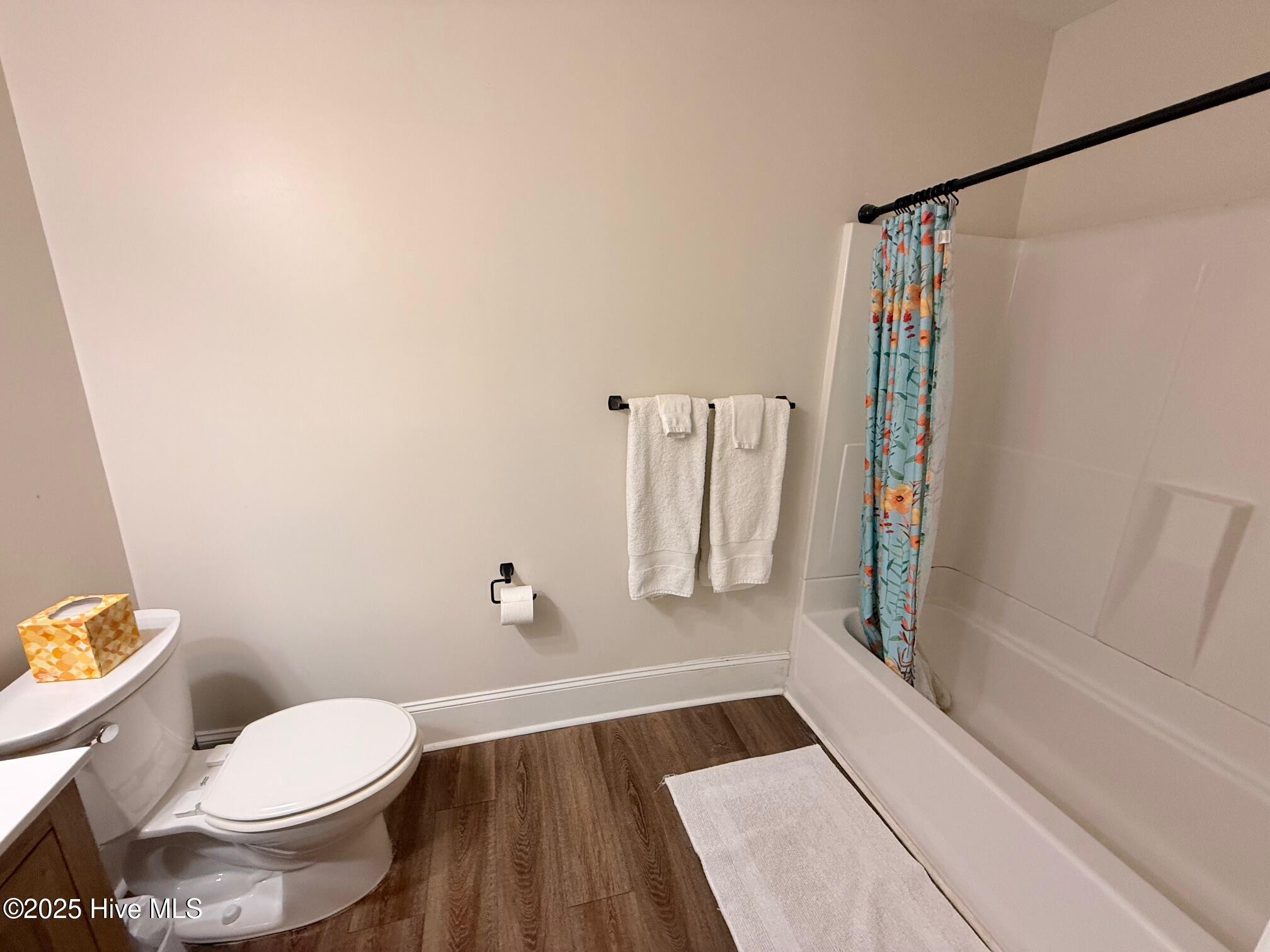 1914 Trent Boulevard, Unit 9 New Bern, NC 28560 - Photo 6 of 10 Bathroom 9