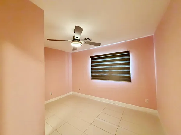 $1,800 | 686 West Kingman Loop, Casa Grande, AZ 85122