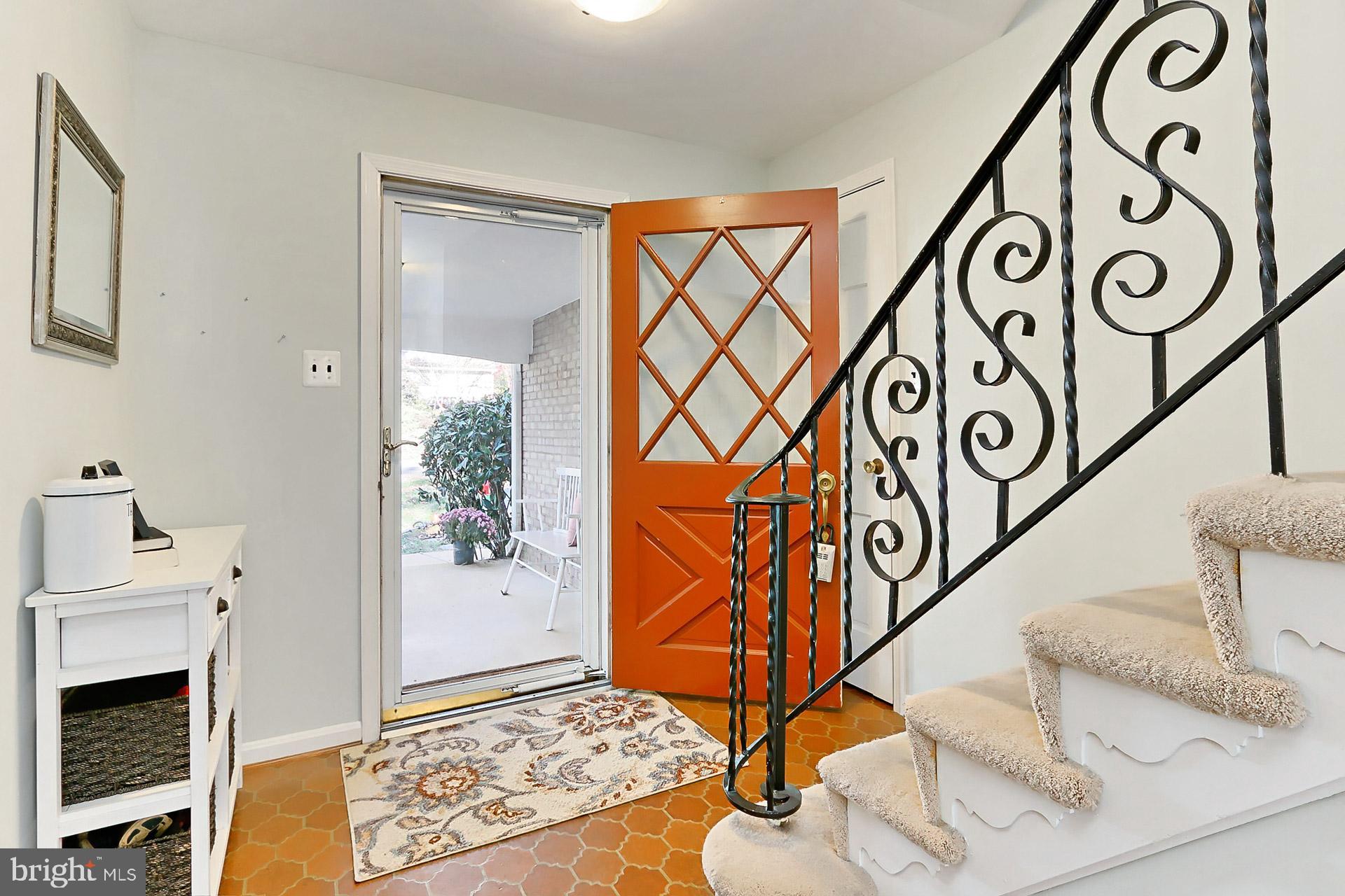 8203 Langbrook Road Springfield, VA 22152 - Photo 4 of 48 Adorable farmhouse style front door