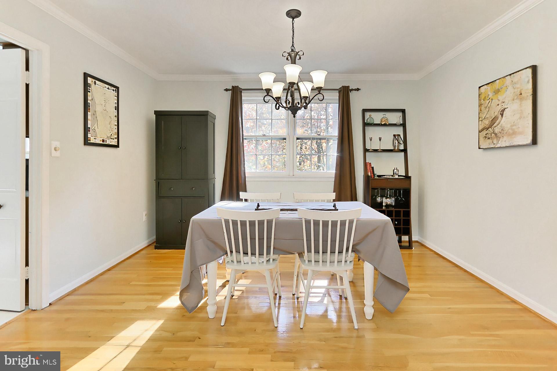 8203 Langbrook Road Springfield, VA 22152 - Photo 9 of 48 Large dining room