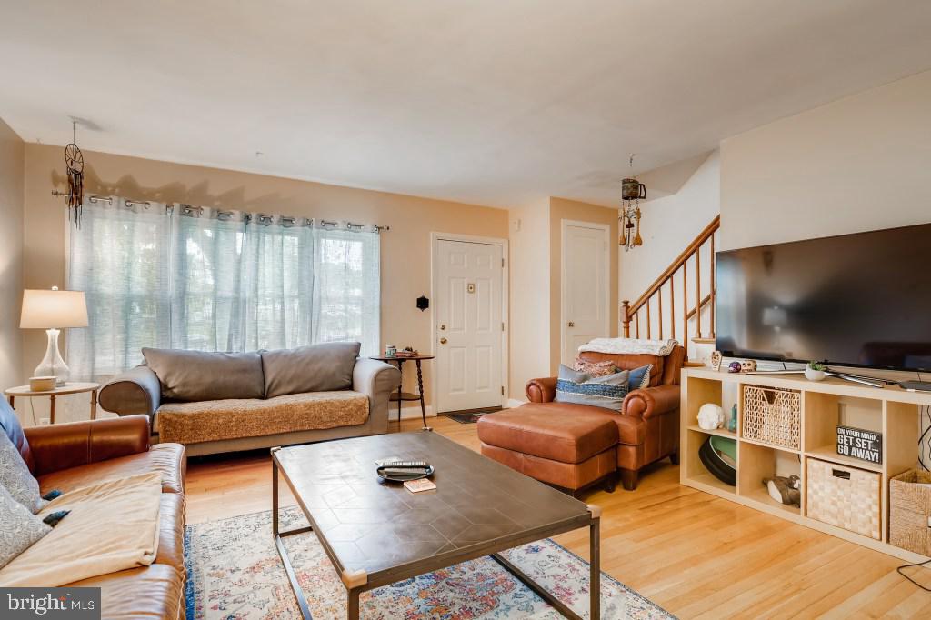 905 Radcliffe Road Baltimore, MD 21204 - Photo 2 of 11 Gallery Image 2