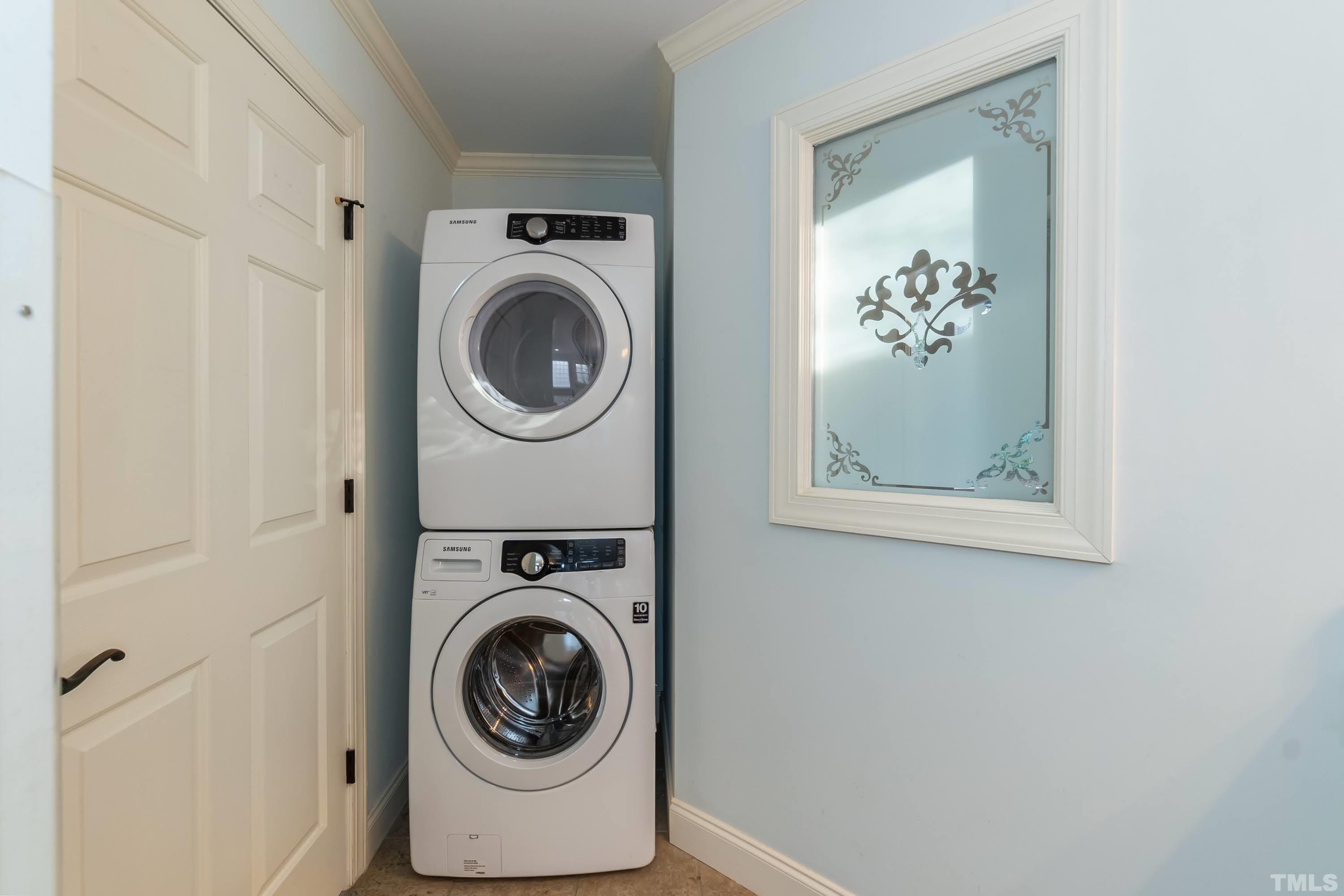 1104 Deboy Street Raleigh, NC 27606 - Photo 18 of 38 a utility room with dryer and washer