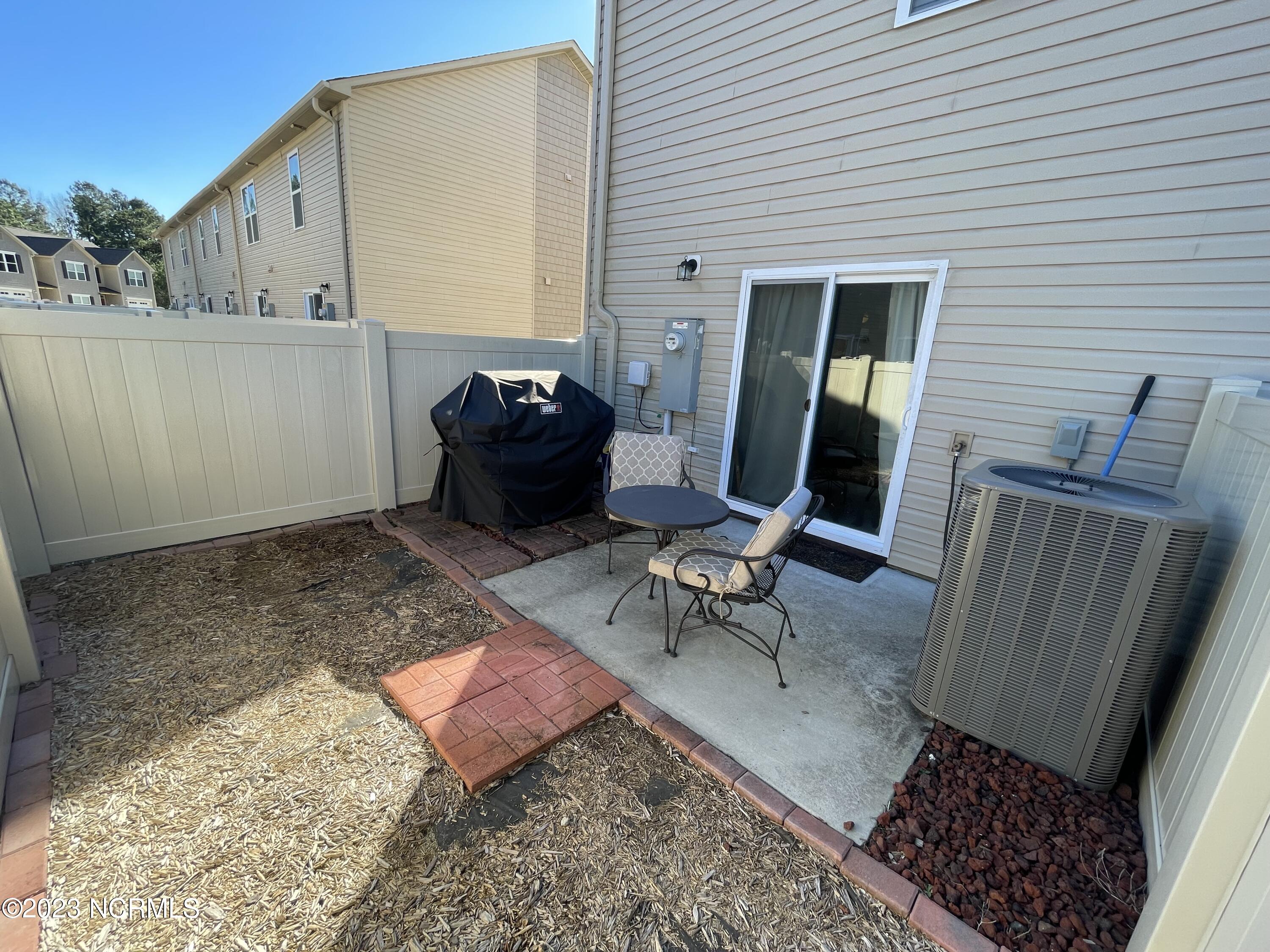 412 Sullivan Loop Road Midway Park, NC 28544 - Photo 7 of 7 412 Sullivan Loop