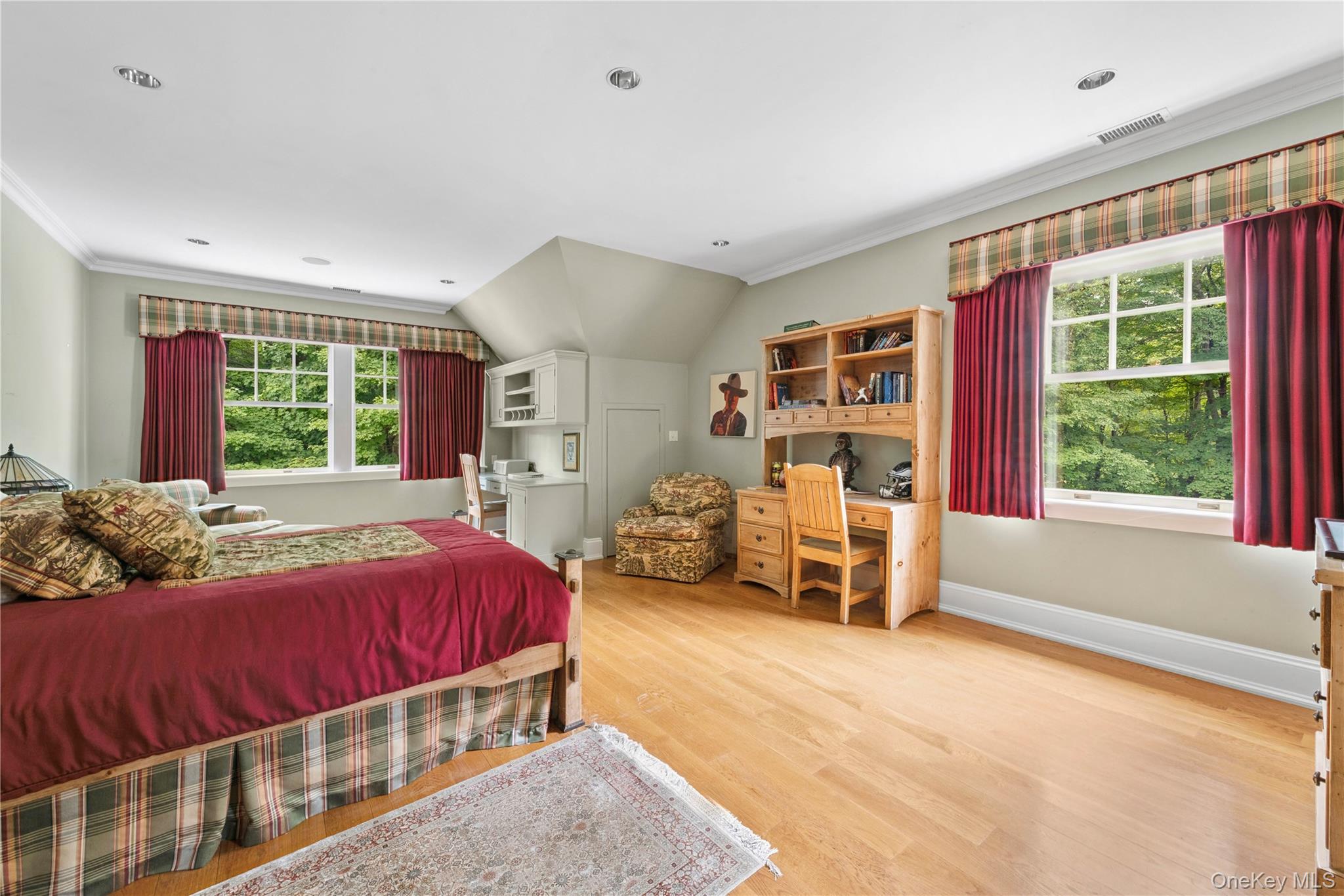 284 West Patent Road Bedford, NY 10549 - Photo 20 of 40 Bedroom with crown molding, light wood-style floors, and vaulted ceiling