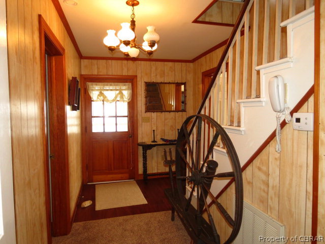 249 Shell Point Lane Gwynn, VA 23076 - Photo 17 of 31