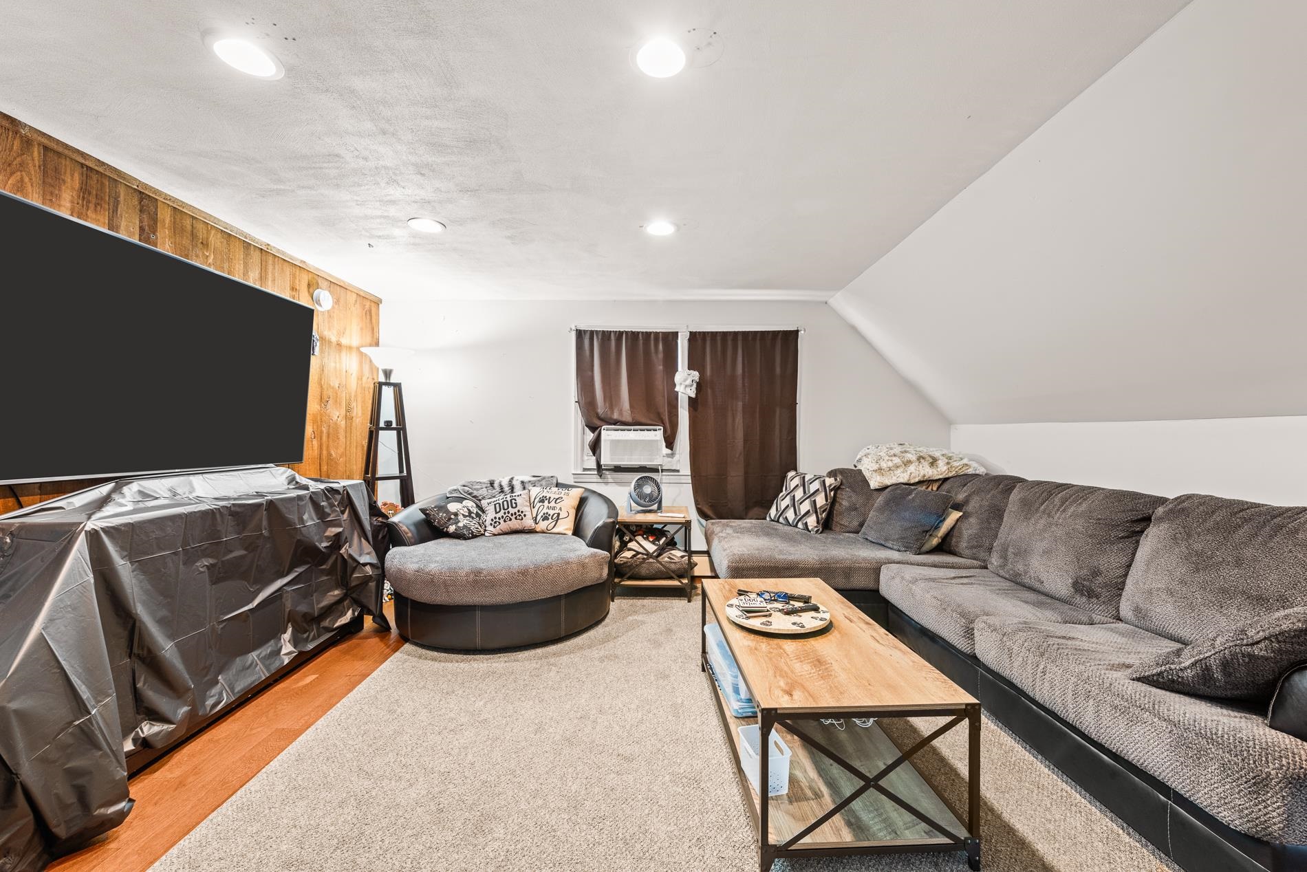 162 Bowman Street Manchester, NH 03102 - Photo 16 of 40