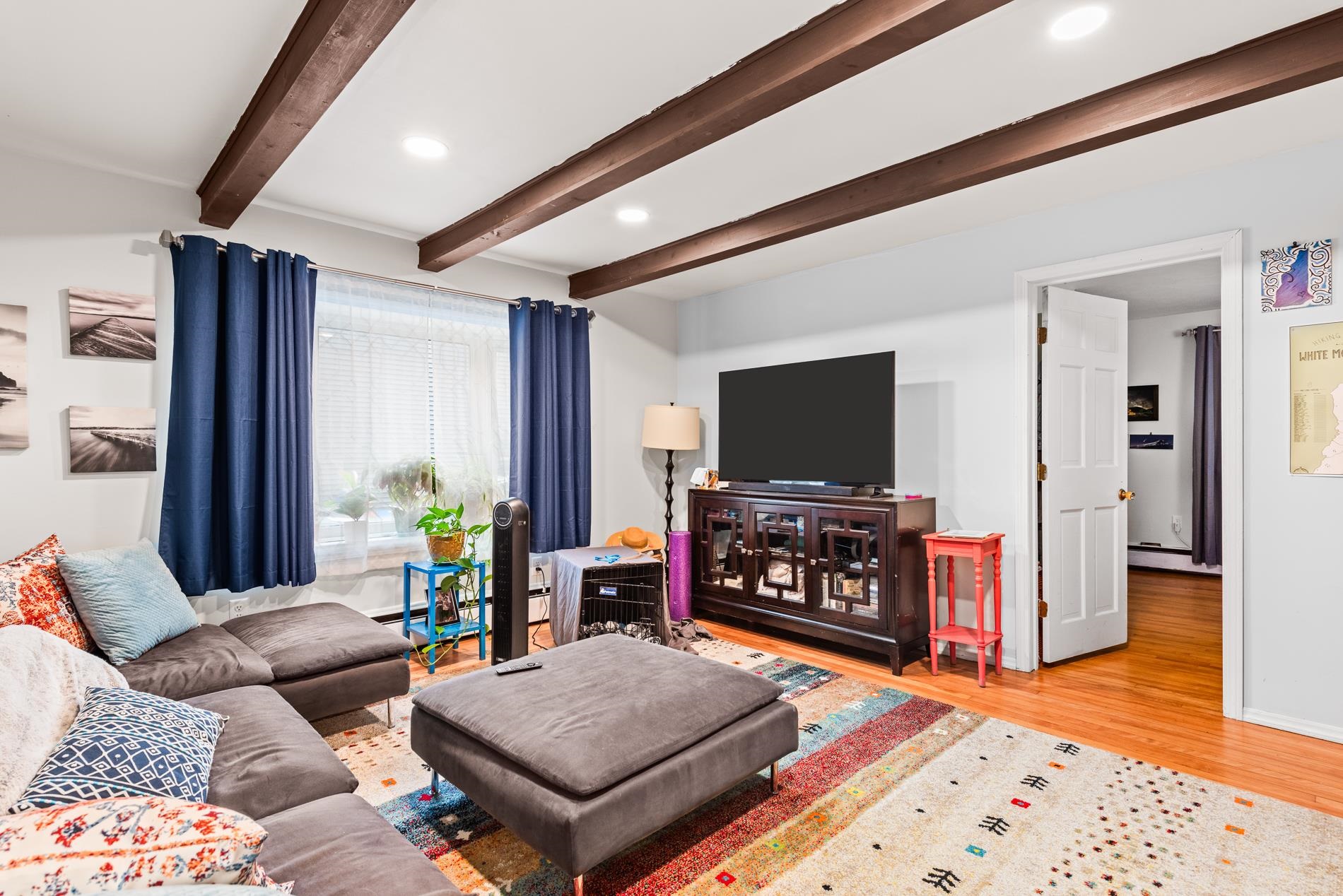 162 Bowman Street Manchester, NH 03102 - Photo 3 of 40