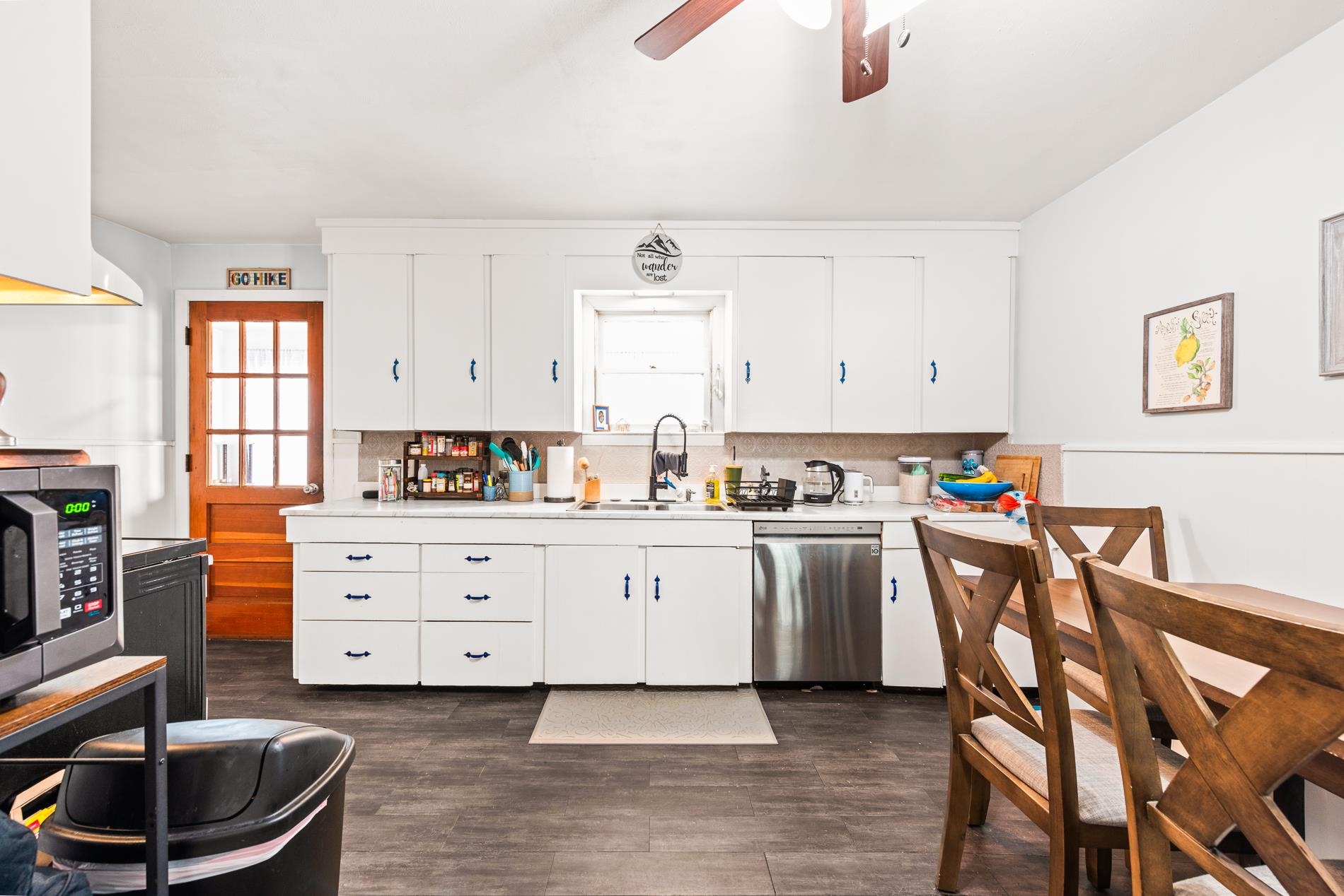 162 Bowman Street Manchester, NH 03102 - Photo 37 of 40