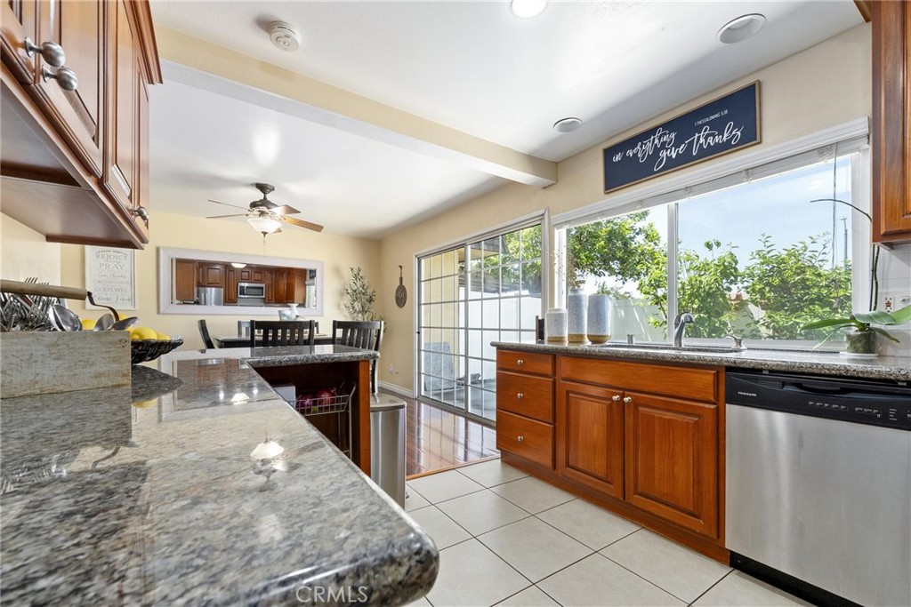 13013 Pso Verde Whittier, CA 90601 - Photo 3 of 32