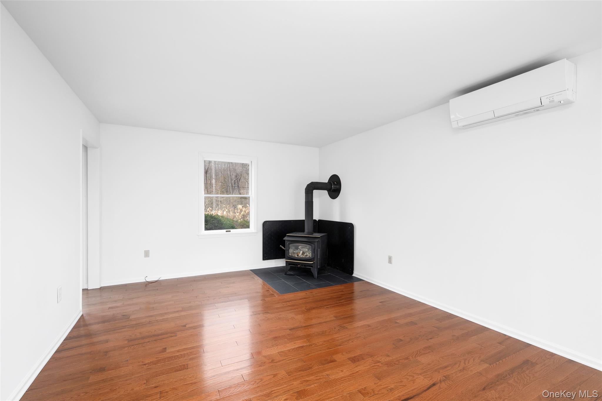 41 Chapman Road Garrison, NY 10524 - Photo 6 of 20