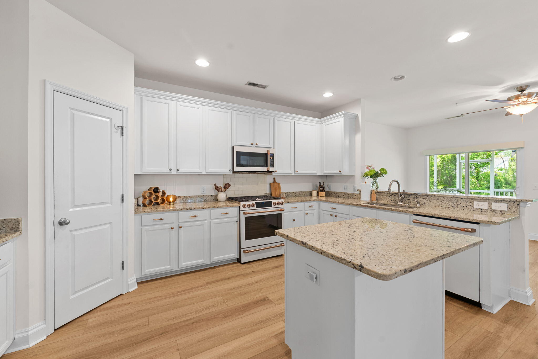 459 Sanders Farm Lane Wando, SC 29492 - Photo 8 of 39 18-web-or-mls-BARCLAY MEDIA CO-10