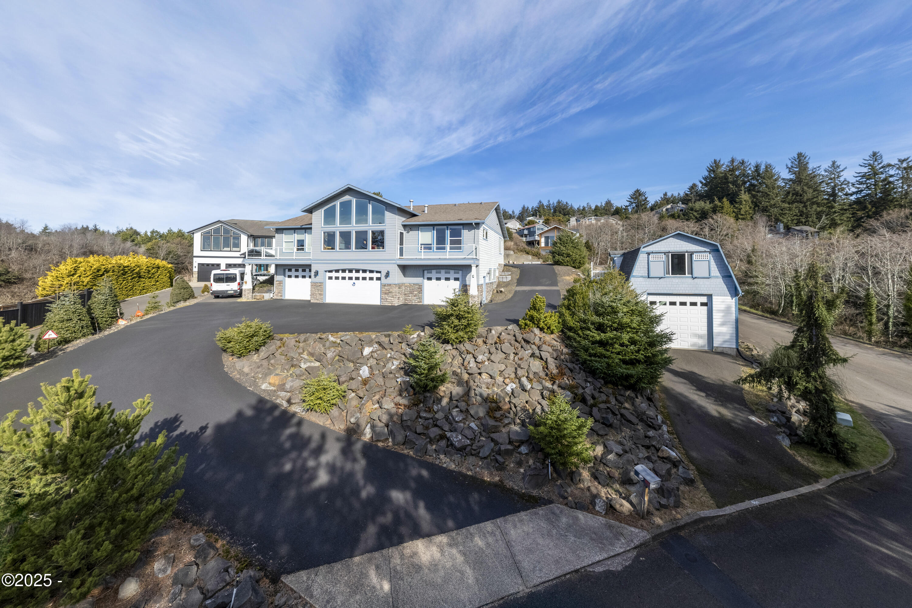 455 Southeast Scenic Loop Newport, OR 97365 - Photo 1 of 46