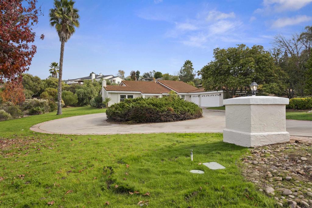 17415 Valle Verde Road Poway, CA 92064 - Photo 2 of 61