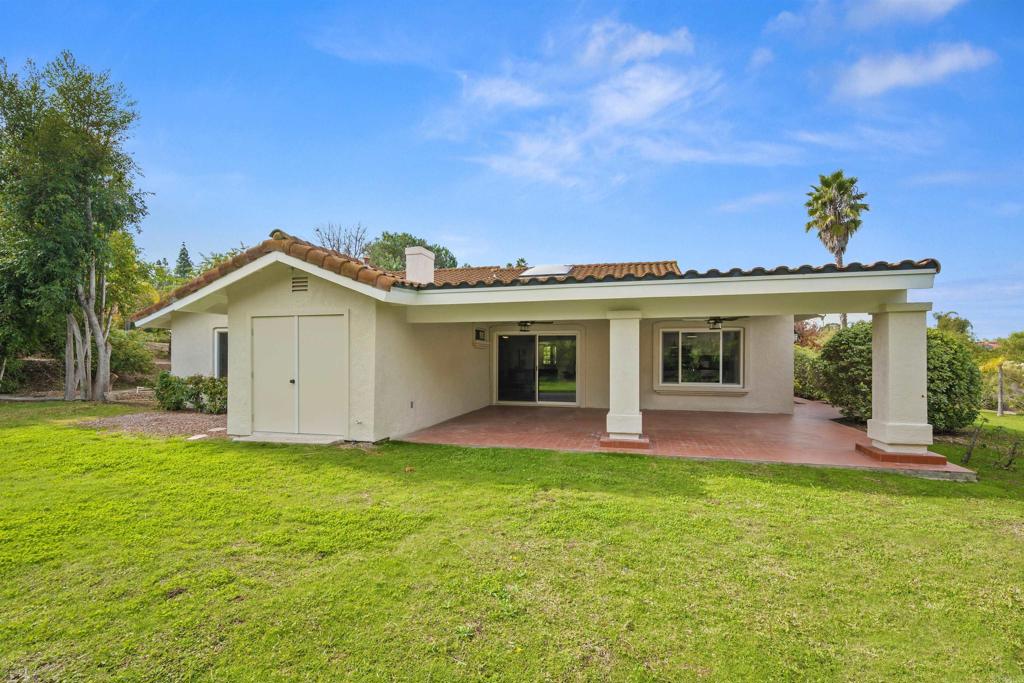 17415 Valle Verde Road Poway, CA 92064 - Photo 50 of 61