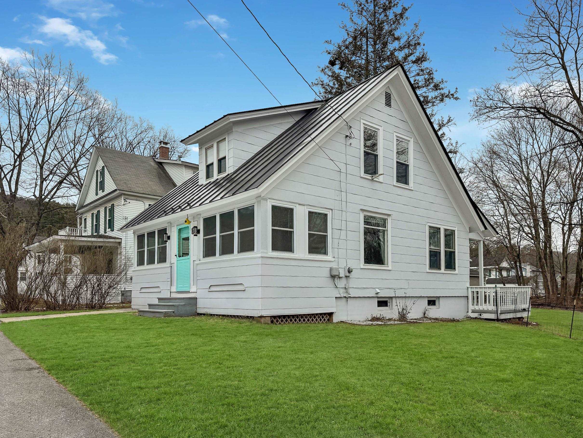 28 Dana Street Lebanon, NH 03784 - Photo 3 of 37 Gallery Image 3