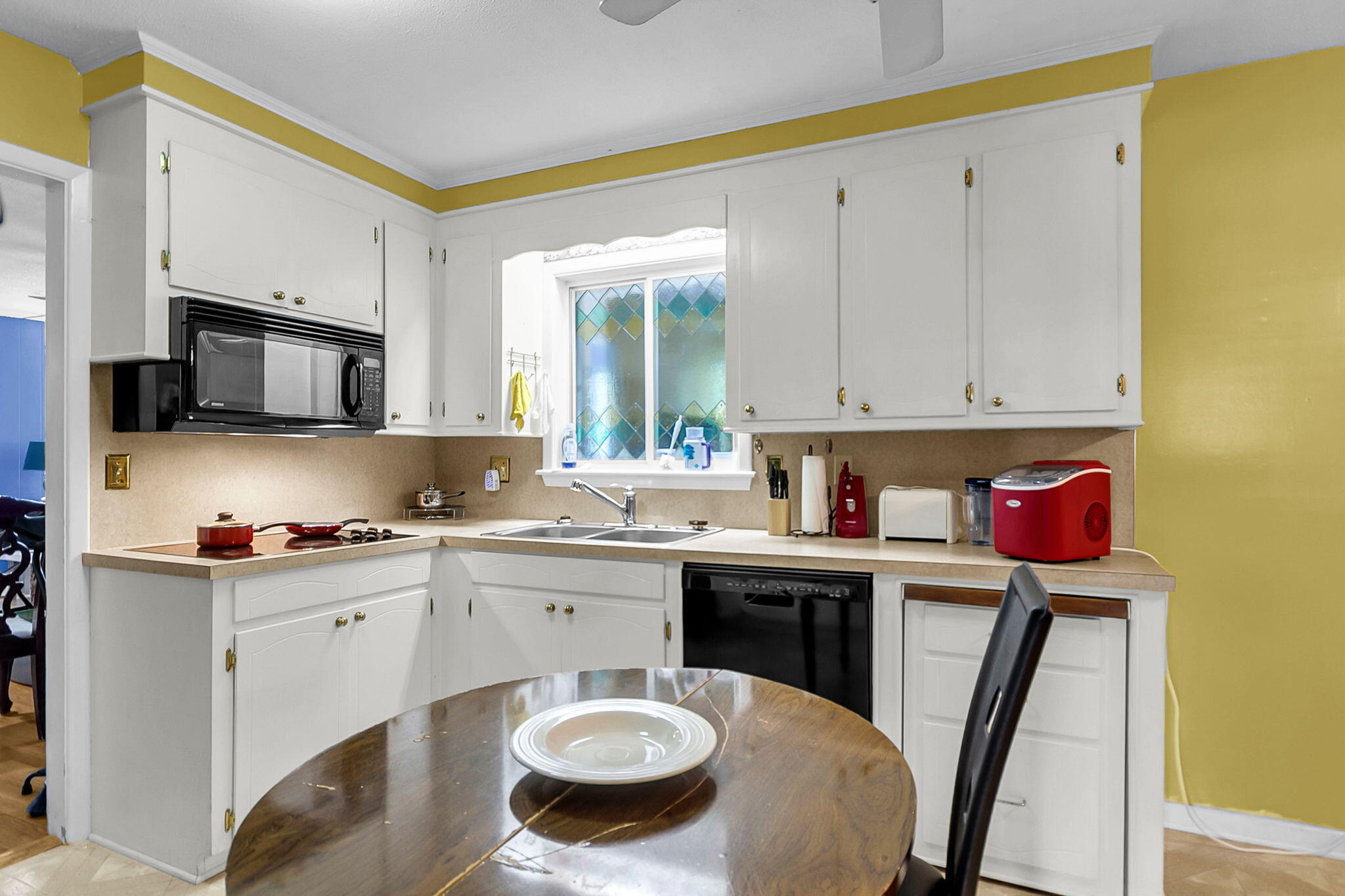 8556 Vistavia Road North Charleston, SC 29406 - Photo 13 of 48 CREM - 8556 Vistavia-17