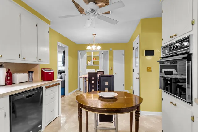 $299,000 | 8556 Vistavia Road, North Charleston, SC 29406