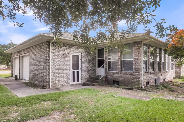 $299,000 | 8556 Vistavia Road, North Charleston, SC 29406