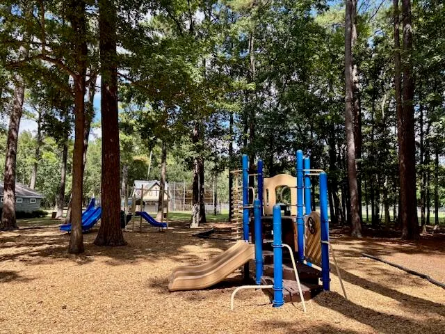 $299,000 | 8556 Vistavia Road, North Charleston, SC 29406