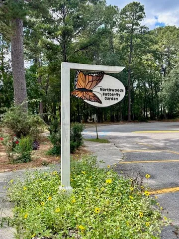 $299,000 | 8556 Vistavia Road, North Charleston, SC 29406