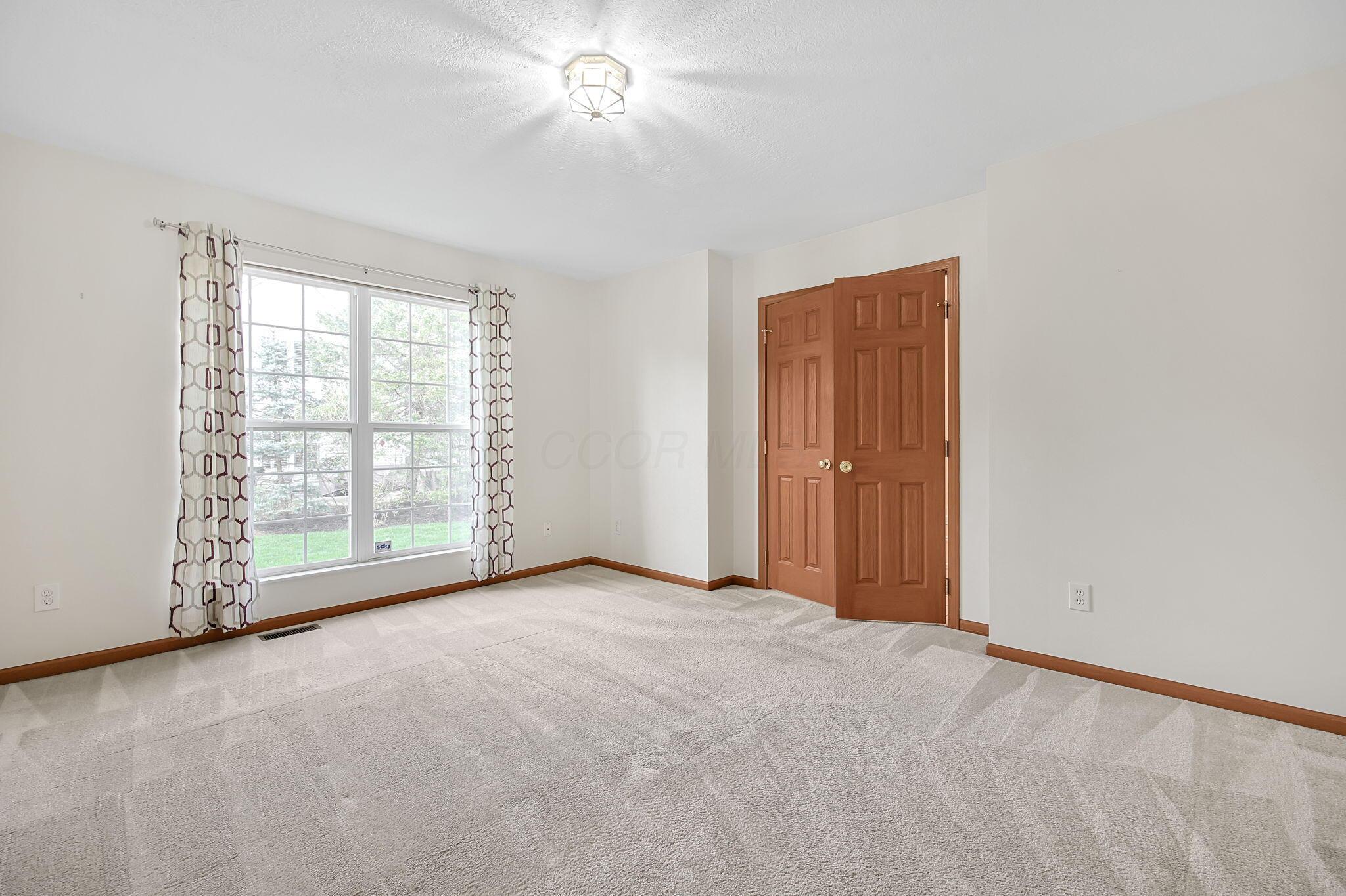 374 Sycamore Ridge Way Columbus, OH 43230 - Photo 18 of 39 17-web-or-mls-374-sycamore-ridge-way