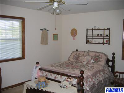 2803 Sanderling Road Fort Wayne, IN 46808 - Photo 7 of 7 Gallery Image 7