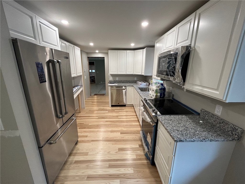 4104 Flat River Road Coventry, RI 02827 - Photo 20 of 48