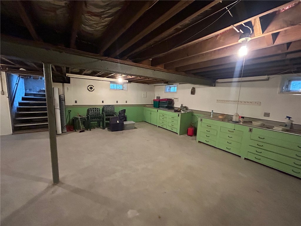 4104 Flat River Road Coventry, RI 02827 - Photo 41 of 48