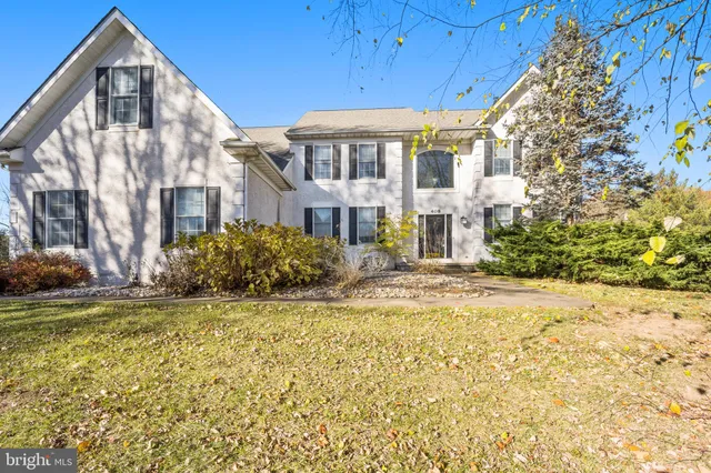 $749,900 | 408 Willowbend Court, Hockessin, DE 19707
