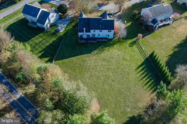 $749,900 | 408 Willowbend Court, Hockessin, DE 19707