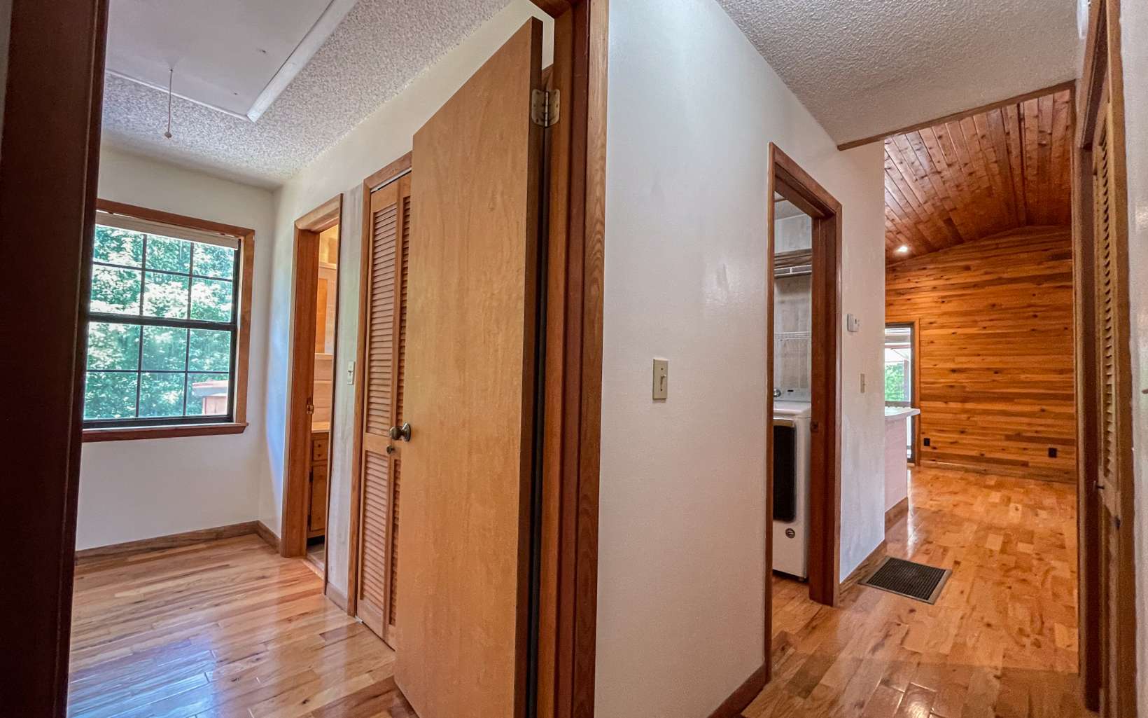 40 Mountain Laurel Road Murphy, NC 28906 - Photo 15 of 25 Additional View