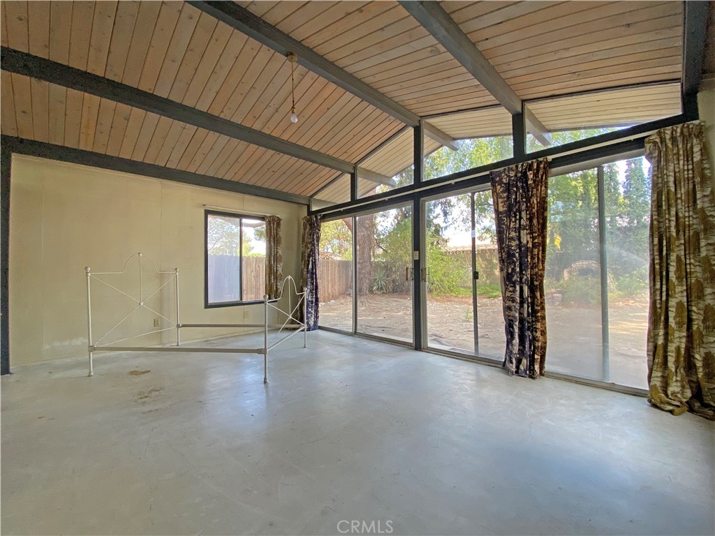 1543 Bates Place Claremont, CA 91711 - Photo 32 of 46 an empty room with sliding door and balcony