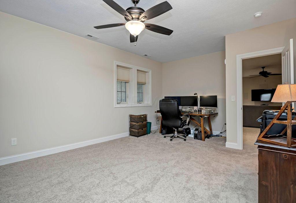 5439 Slater Ridge Westerville, OH 43082 - Photo 35 of 42 Gallery Image 35