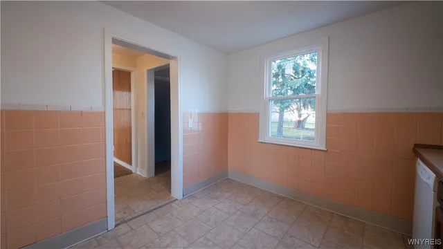 $245,000 | 142 Cortland Avenue, Tonawanda, NY 14223