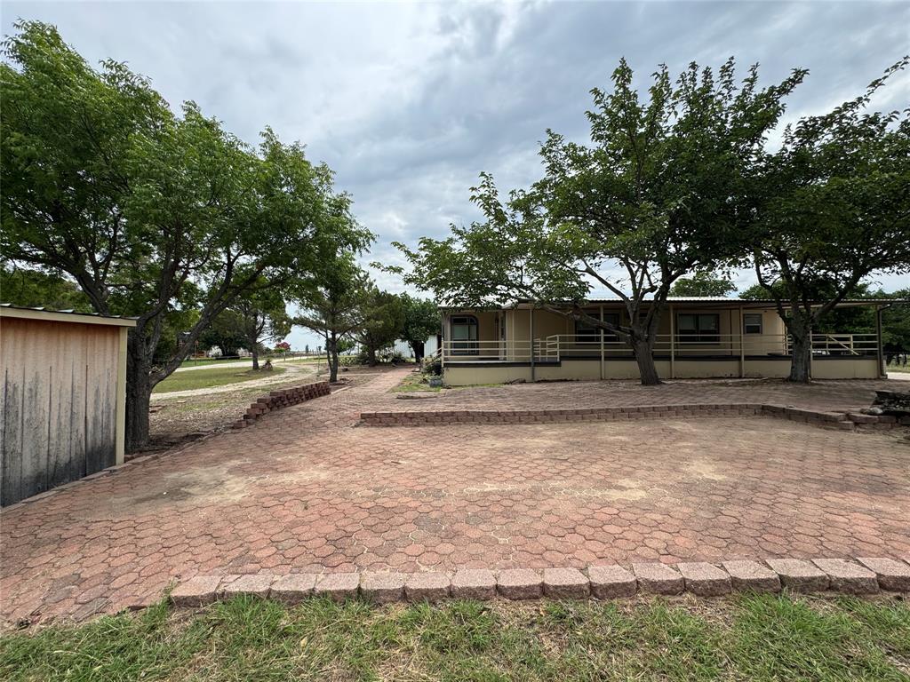 197 Private Road 4652 Rhome, TX 76078 - Photo 5 of 38