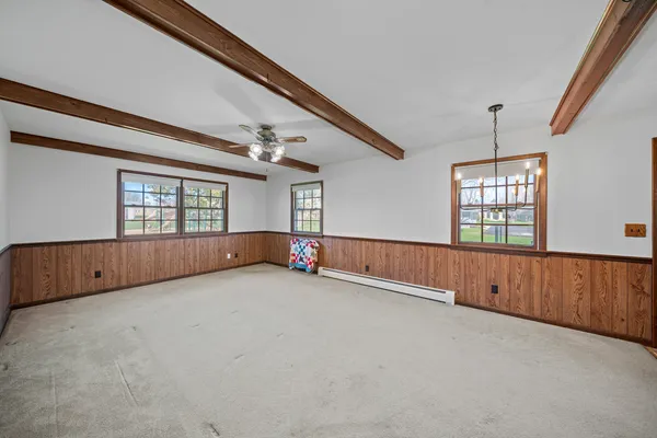 $299,990 | 356 East Ann Street, Somonauk, IL 60552