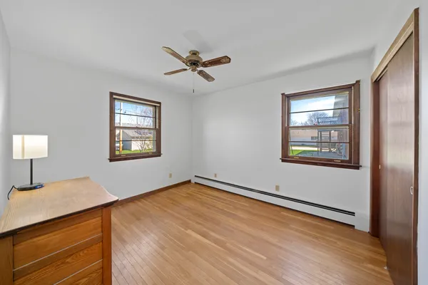 $299,990 | 356 East Ann Street, Somonauk, IL 60552