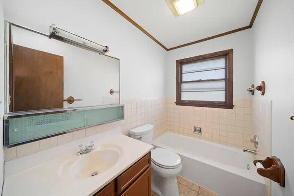 $299,990 | 356 East Ann Street, Somonauk, IL 60552