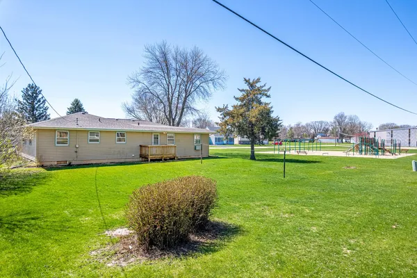$299,990 | 356 East Ann Street, Somonauk, IL 60552