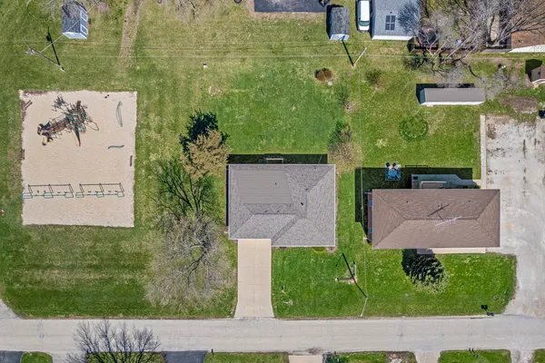 $299,990 | 356 East Ann Street, Somonauk, IL 60552