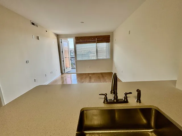 $1,650 | 200 Manufacturers Road, Unit 630, Chattanooga, TN 37405