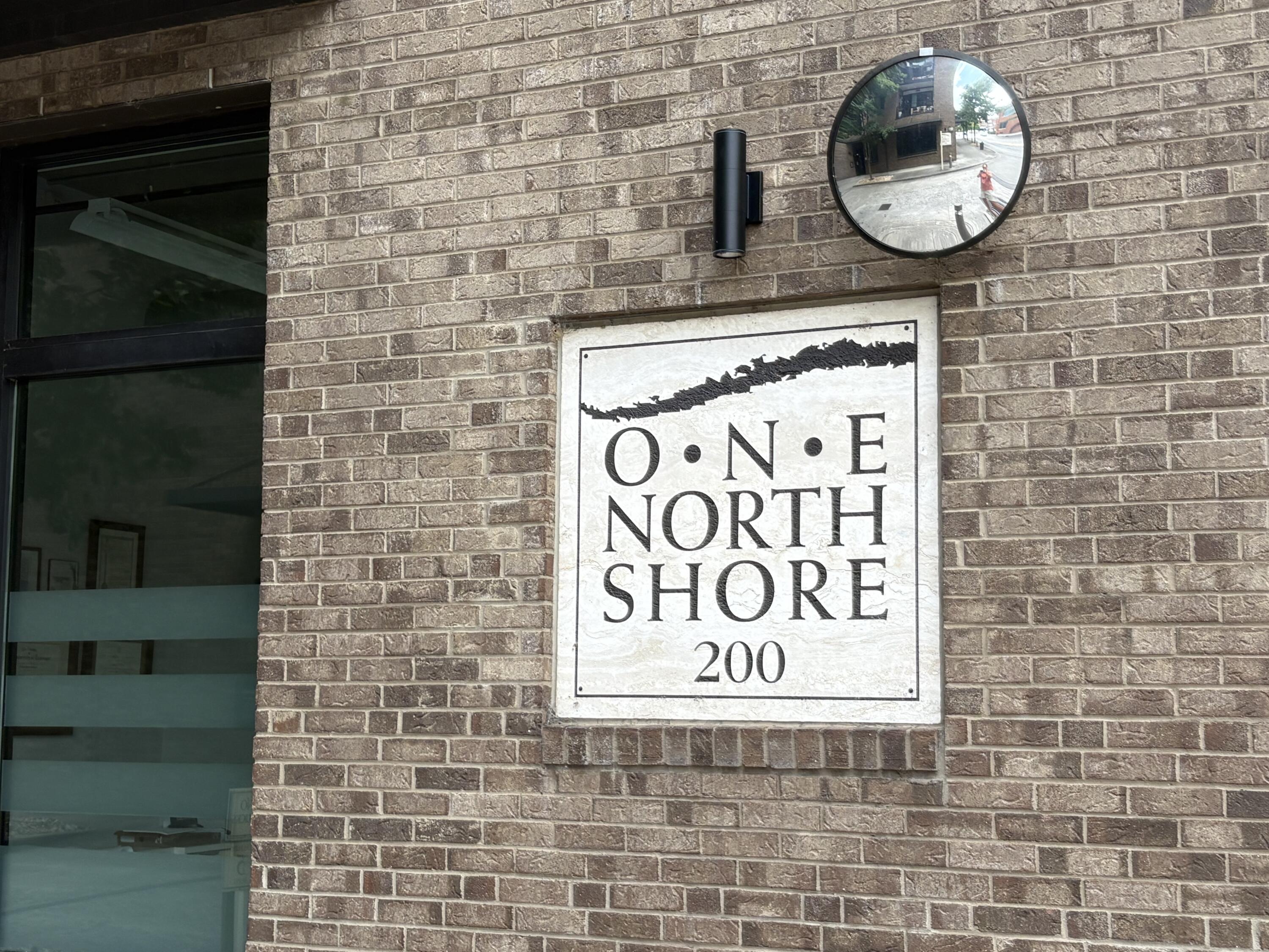 200 Manufacturers Road, Unit 630 Chattanooga, TN 37405 - Photo 2 of 27 IMG_1621